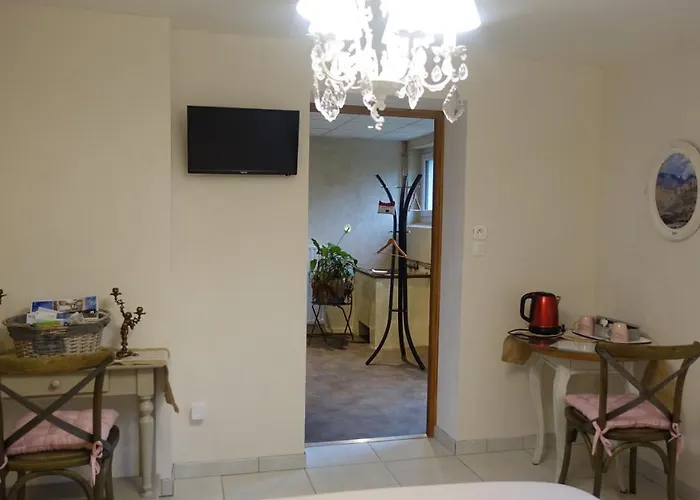 Le Jardin Des Secrets ベッド・アンド・ブレックファスト